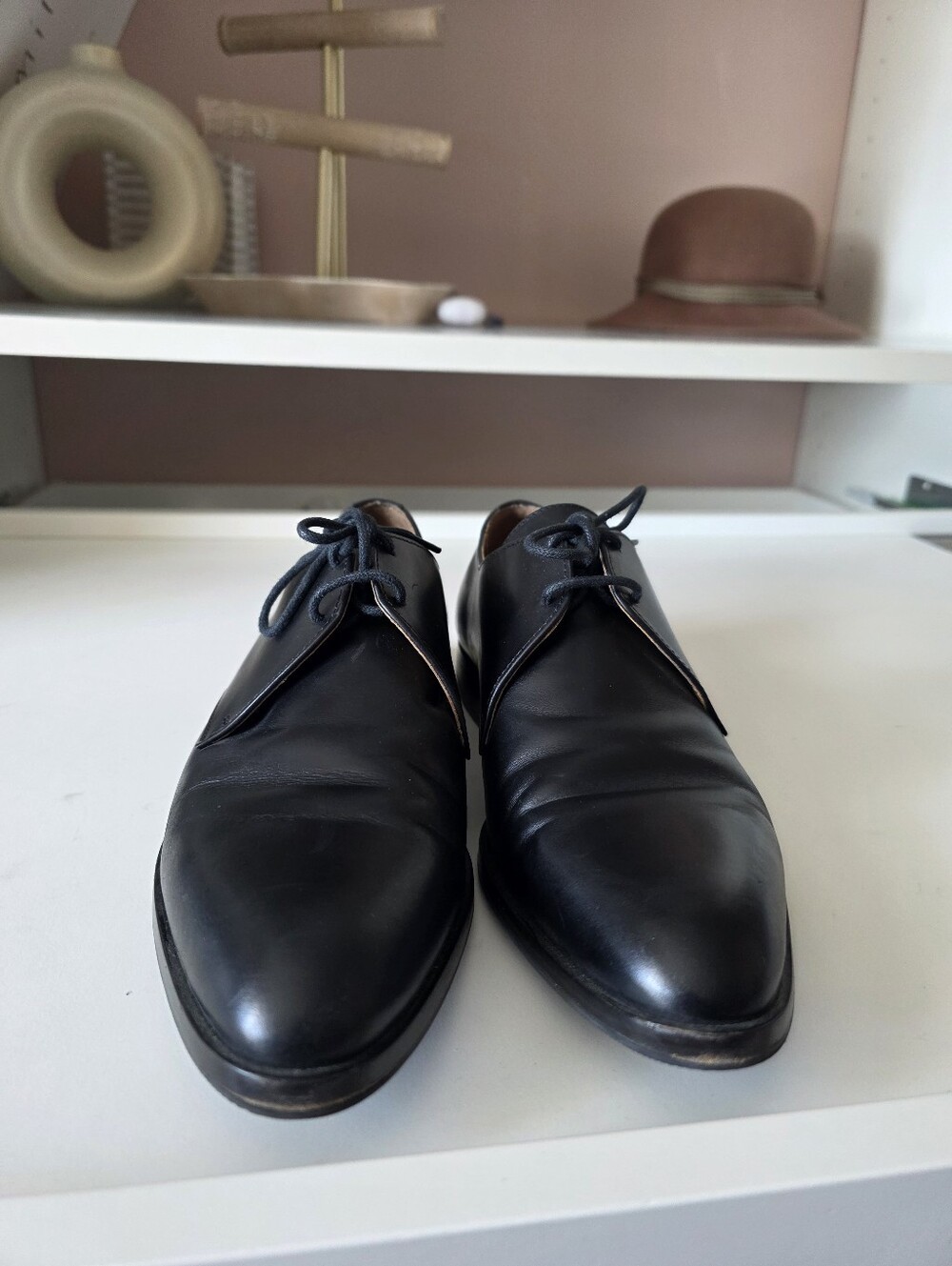 Everlane Black Leather Lace-Up Flats